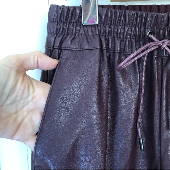 Dynamite High Waisted Faux Leather Burgundy Sacha Joggers XS - Picture 3 of 6